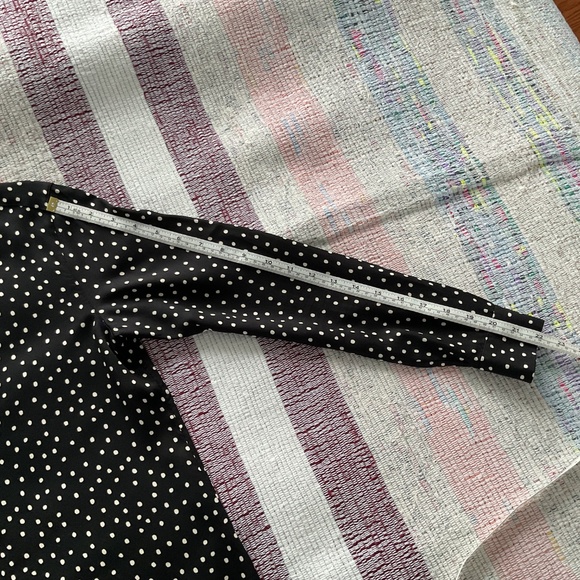 Uniqlo polka-dot rayon shirt size S - Picture 7 of 8